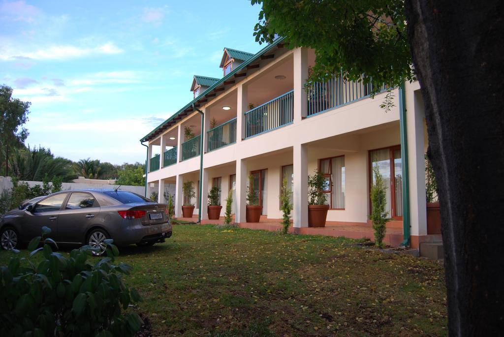 Sunninghill Guest Lodges Johannesburg Exteriör bild