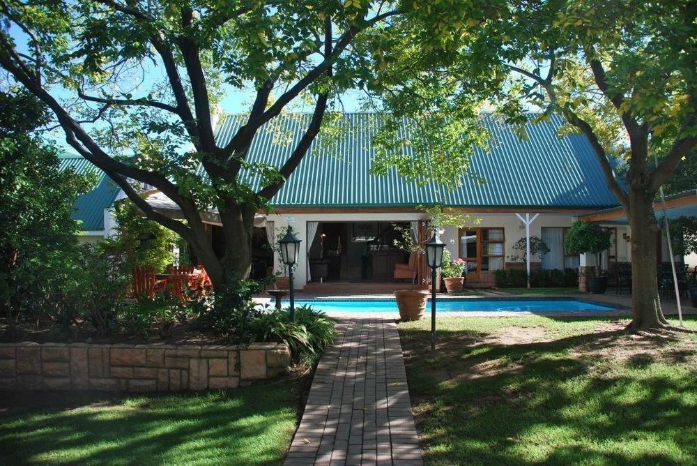 Sunninghill Guest Lodges Johannesburg Exteriör bild
