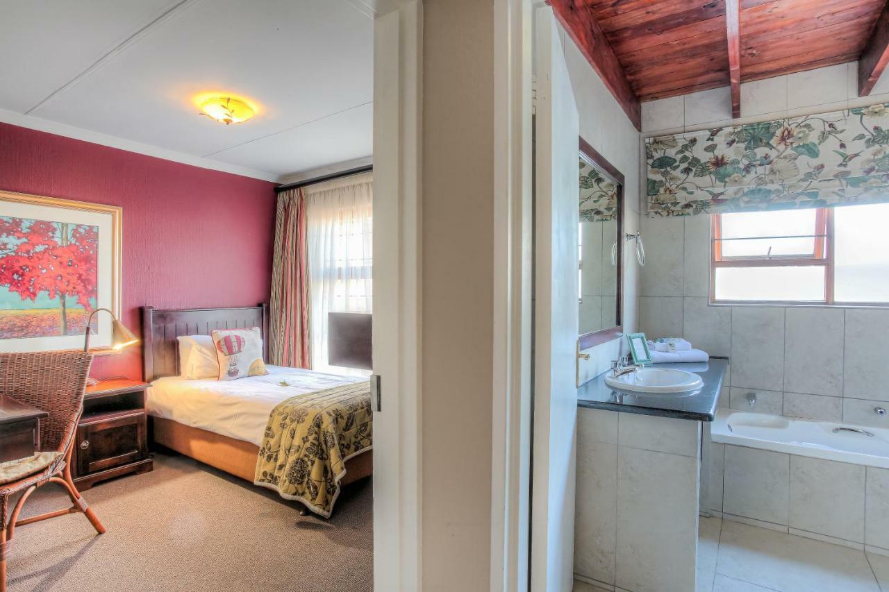 Sunninghill Guest Lodges Johannesburg Exteriör bild