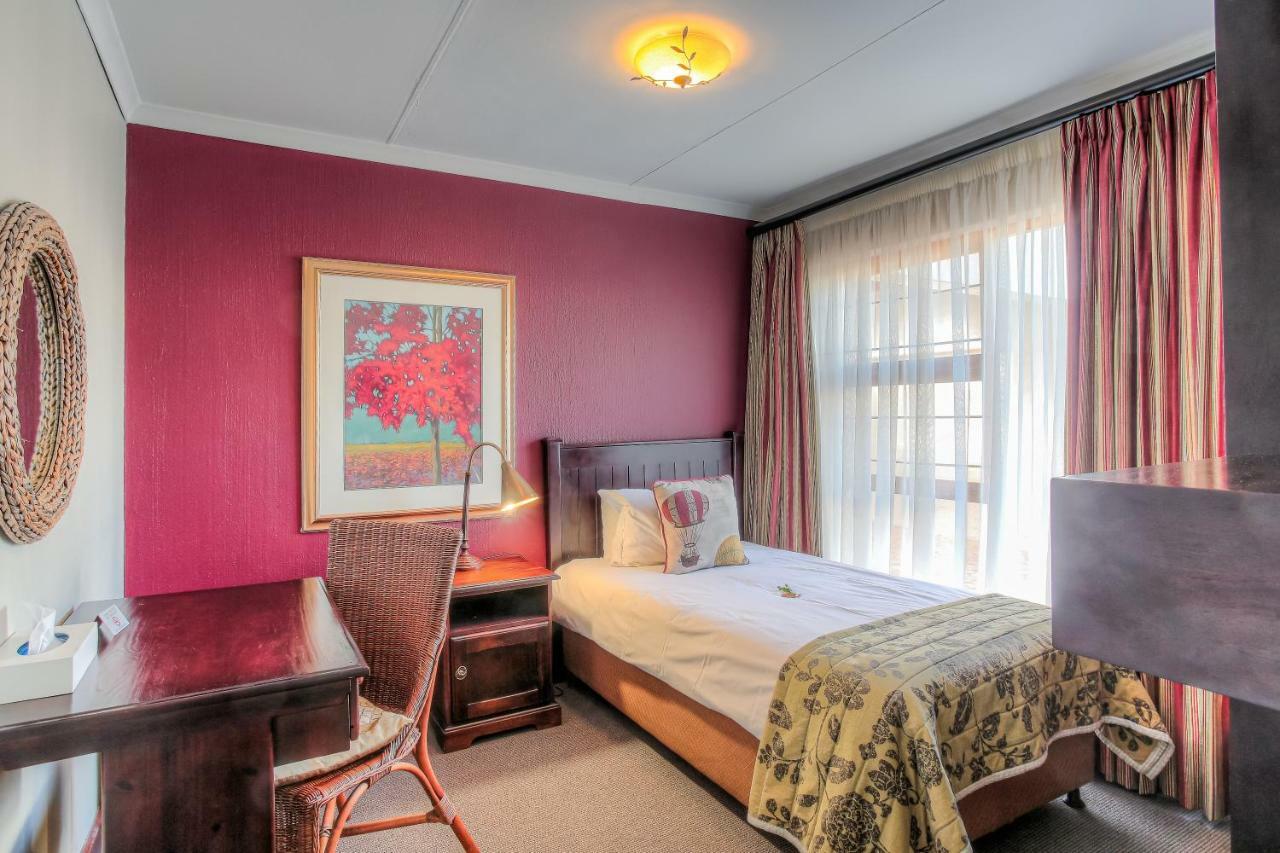 Sunninghill Guest Lodges Johannesburg Exteriör bild