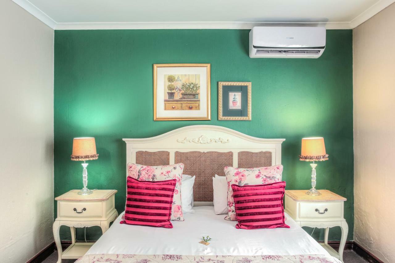 Sunninghill Guest Lodges Johannesburg Exteriör bild