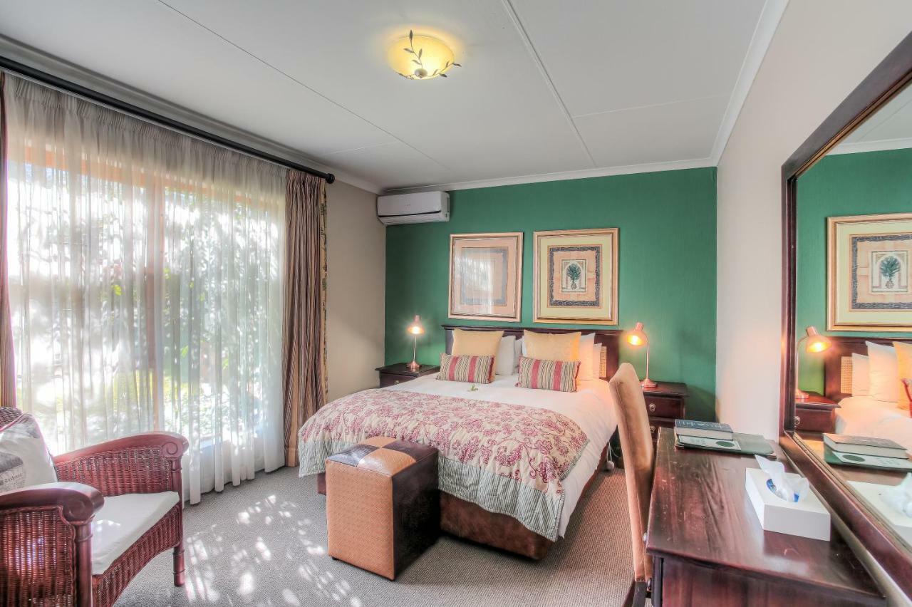 Sunninghill Guest Lodges Johannesburg Exteriör bild